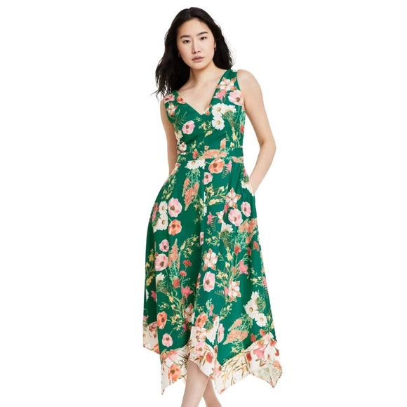 Vince Camuto Dresses & Skirts - NWT Vince Camuto Green Floral Handkerchief Hem Midi Dress 10P
